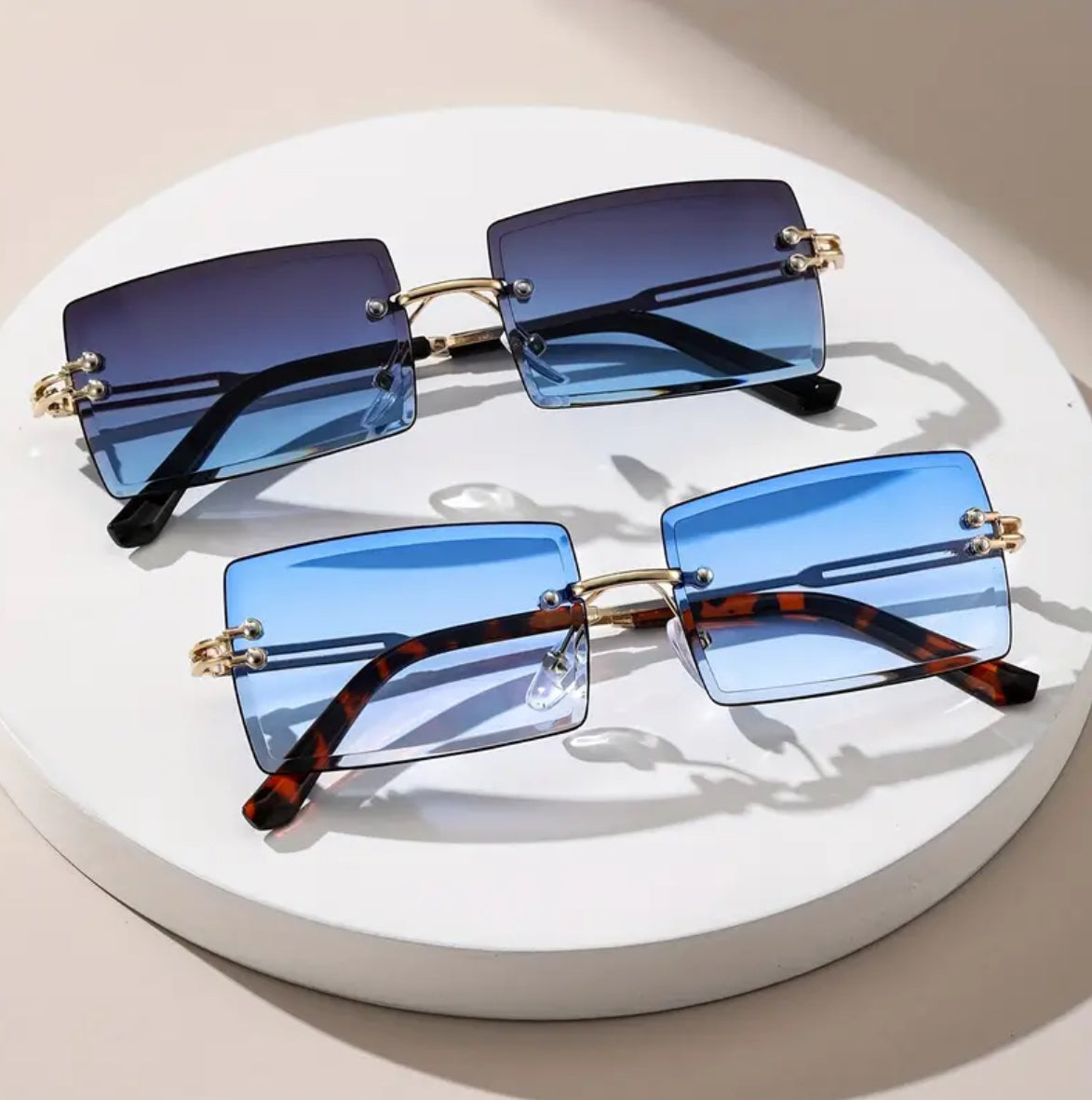 Rimless rectangle frame eyeglasses